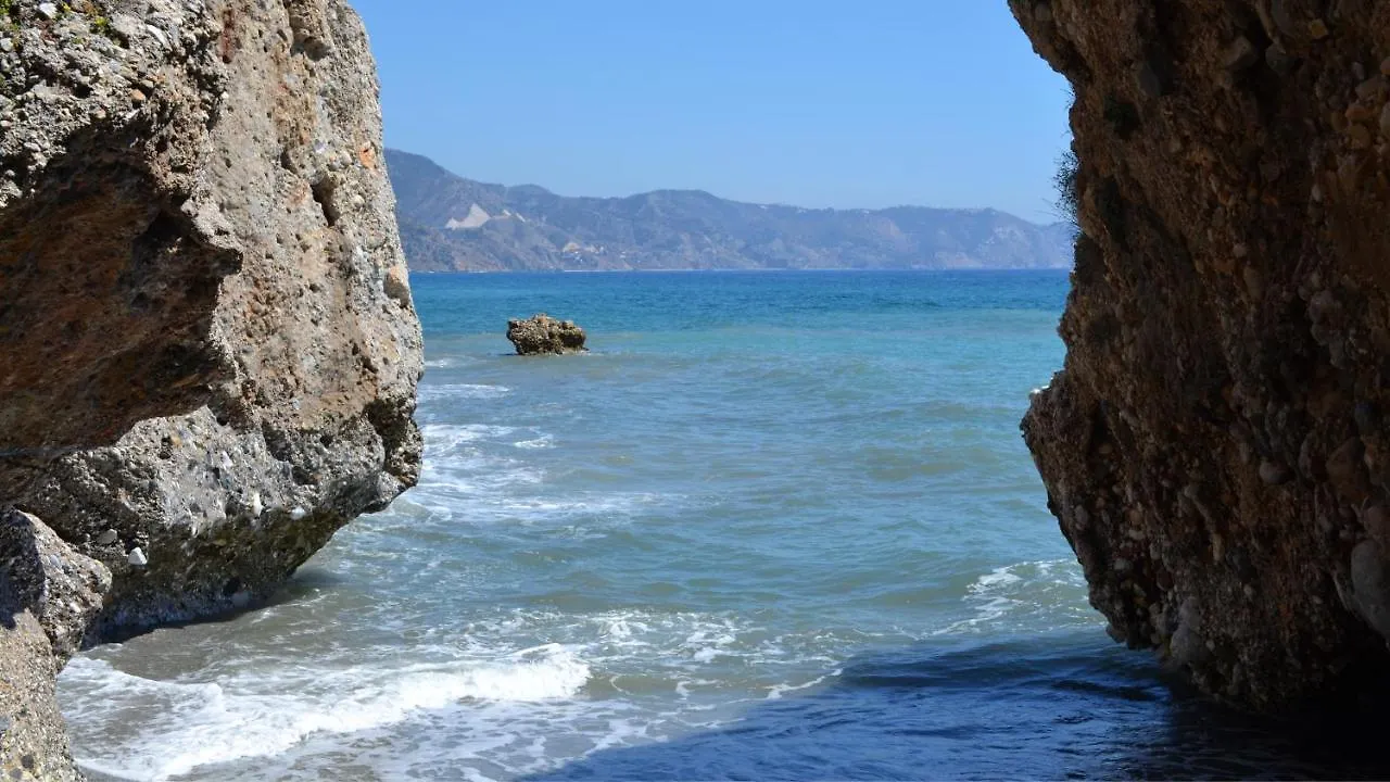 Estudio Bahia En El Centro De Nerja - South Costa